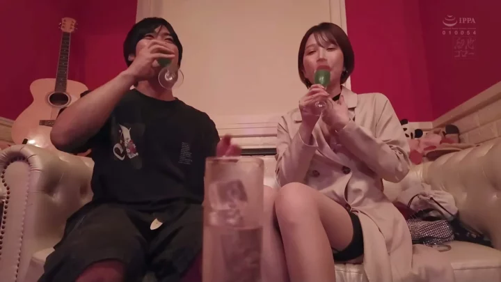Lele’s Anniversary FC2 POV — Hotel Creampie Sex Across Multiple Scenes のスクリーンショット 8