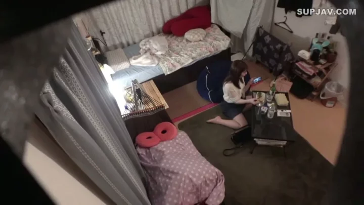 Screenshot 2 from Mimi’s Shaved Pussy Bedroom Encounter — Japanese Amateur Creampie POV