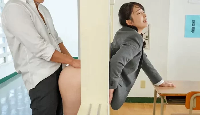 Screenshot 18 from Amateur Japanese Schoolgirl POV — Lingerie Reveal & Raw Creampie Action