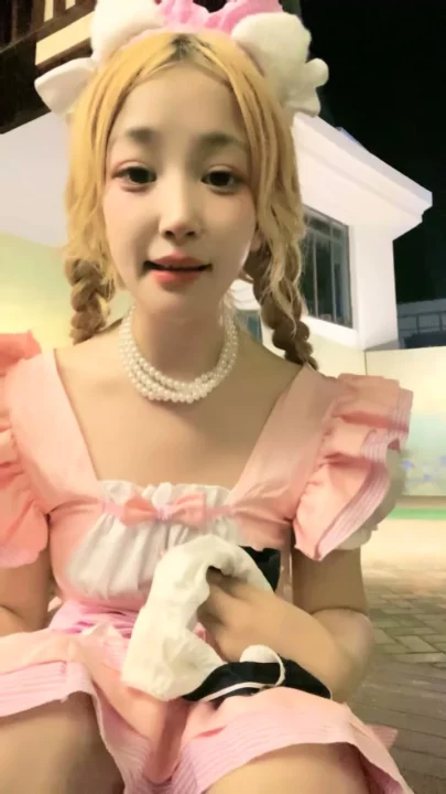 Screenshot 9 from Blonde Twin-Braided Maid Solo Exhibition — Outdoor & Bathroom Tease
