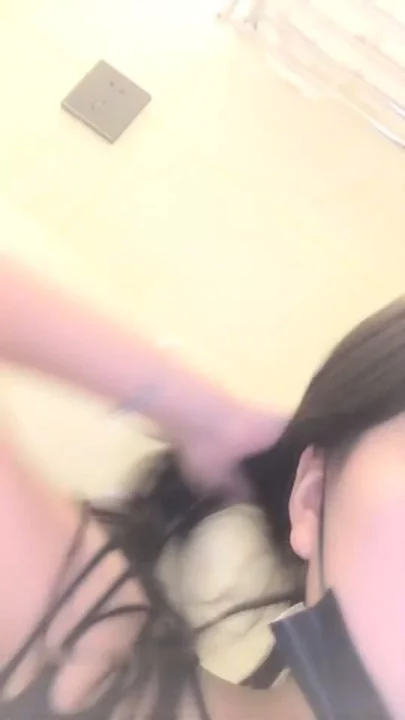 Asian Lingerie Solo Play — Intimate POV Dildo Session with Petite JAV Star のスクリーンショット 7