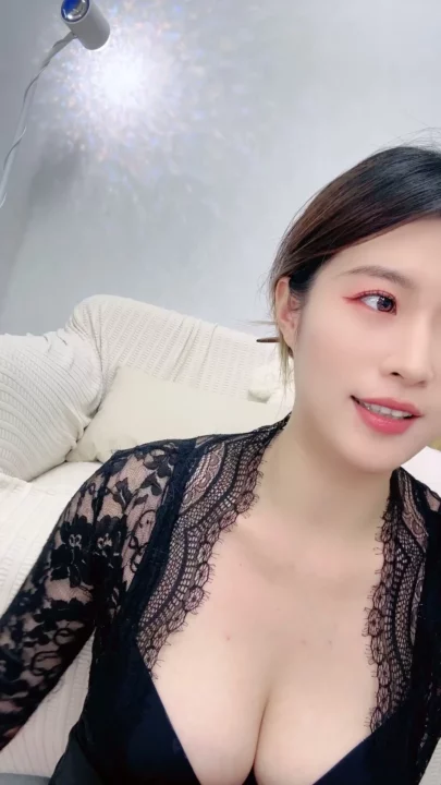 Screenshot 14 from Censored JAV POV Tease — Petite Seductress in Black Lingerie and High Heels