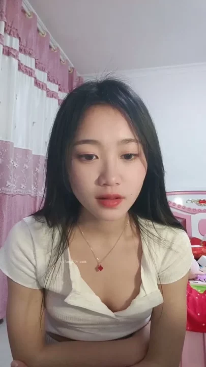 Screenshot 16 from Linlin’s Raw Japanese POV — Amateur Bedroom Action with Dildo & Hidden Partner