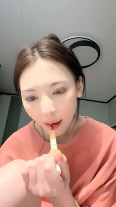 Screenshot 15 from Asian Beauty Solo Dildo Session — Handheld POV in Dorm Room [FC2-PPV]