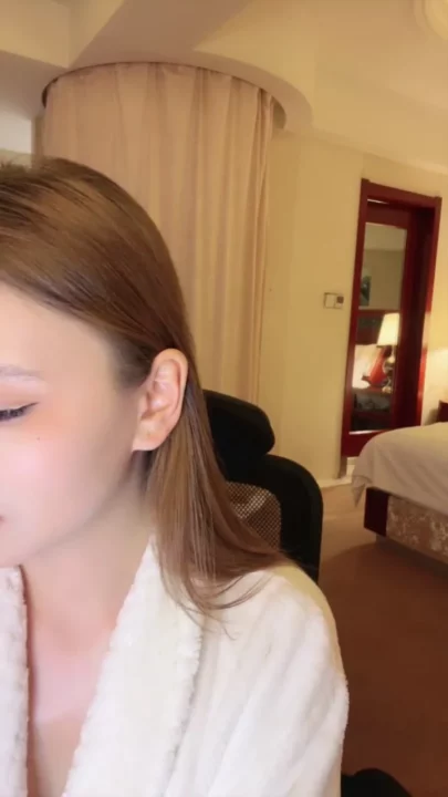 Screenshot 14 from Niuniu’s Fluffy Robe Solo — Petite Asian POV Tease