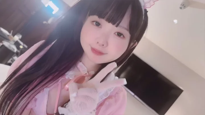 Screenshot 4 from Creampie POV with Petite Japanese Girl in Bunny Outfit — Deep Throat Action