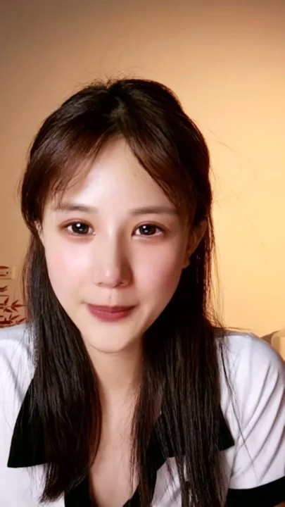 Screenshot 9 from Amateur Japanese Solo — Petite Face-Shown Lingerie POV Masturbation
