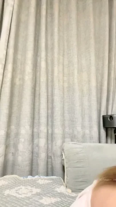 Screenshot 3 from Amateur Bedroom Encounter: Petite Asian Star in Uncensored POV Creampie and Blowjob