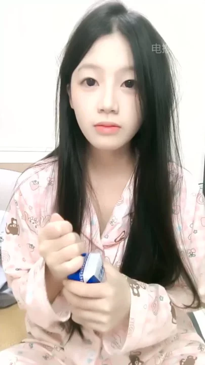 Screenshot 2 from Pure Temptation Solo — East Asian Beauty in Pajamas Sipping Juice