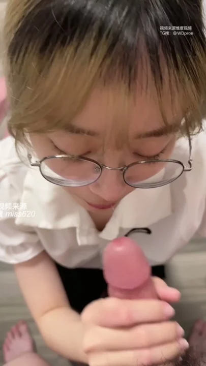 Screenshot 3 from Glasses Girl Shanshan Leaked FC2-PPV Scene — POV Blowjob & Deep Anal Submission