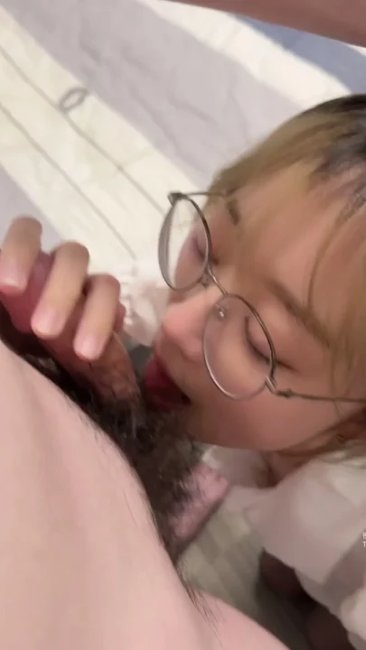 Screenshot 6 from Glasses Girl Shanshan Leaked FC2-PPV Scene — POV Blowjob & Deep Anal Submission