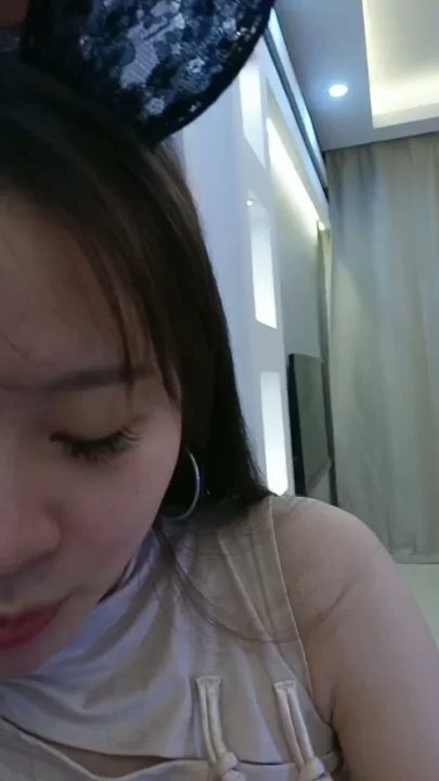 Screenshot 11 from Yuyu and Companion in Lingerie Toy Play — Live Lesbian Encounter from Asia