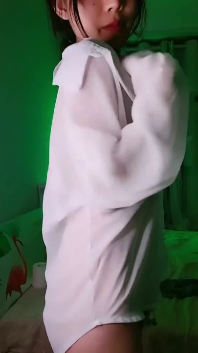 Screenshot 9 from Teal-Clad Mingming Shows Off Her Big Assets in Solo Asian Amateur Scene