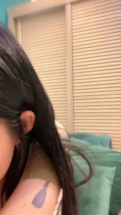 Screenshot 13 from Vivi Seduces in Lingerie During Leaked Asian Cam Livestream — Off-Frame Action
