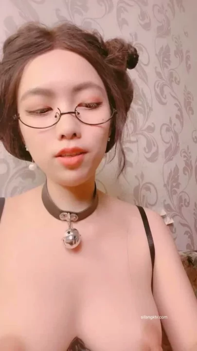 Screenshot 3 from Petite Asian Beauty in Stockings — Uncut Amateur Creampie POV