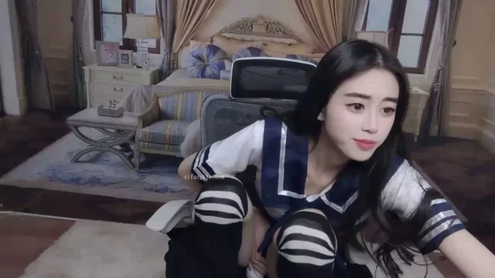 Screenshot 15 from Petite Asian Amateur Squirting — Intense POV with Dildo in Black Lingerie