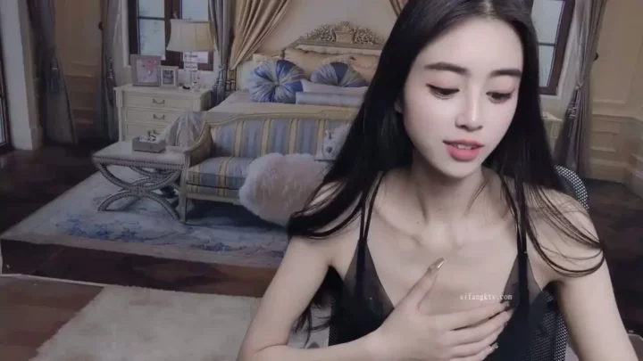 Screenshot 6 from Petite Asian Amateur Squirting — Intense POV with Dildo in Black Lingerie