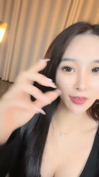 Beibei’s Bedroom Self-Shoot — Asian Girl Next Door Plays Solo with Pink Pussy Closeups