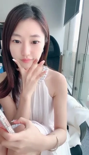 Play video: Lele’s Intimate Solo Session — Asian Beauty Fingers Herself in Lingerie