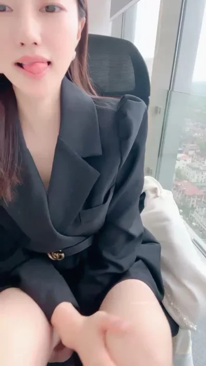 Screenshot 31 from Lele’s Intimate Solo Session — Asian Beauty Fingers Herself in Lingerie