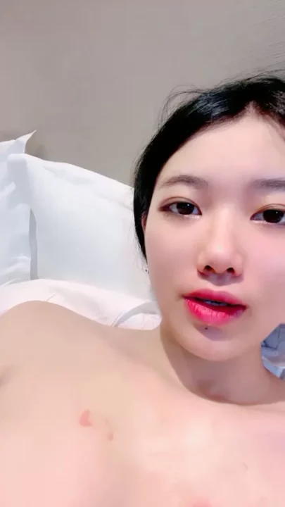 Screenshot 27 from Yuanyuan’s Alluring Solo — Stockings & Nude Poses in Asian Amateur Showcase