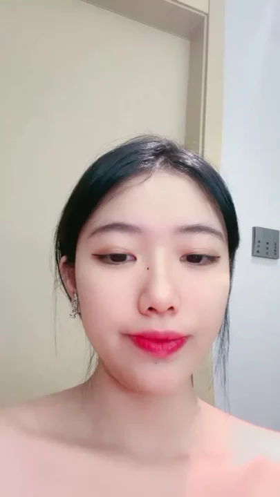 Screenshot 7 from Yuanyuan’s Alluring Solo — Stockings & Nude Poses in Asian Amateur Showcase