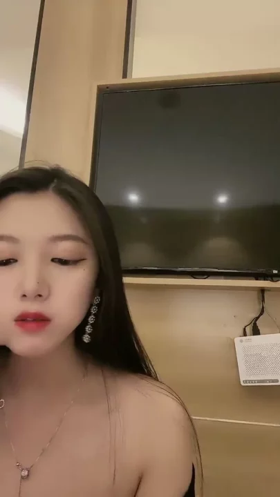 Screenshot 32 from Yiyi’s Raw Hotel Encounter — Uncut Asian Amateur POV with Creampie & BJ