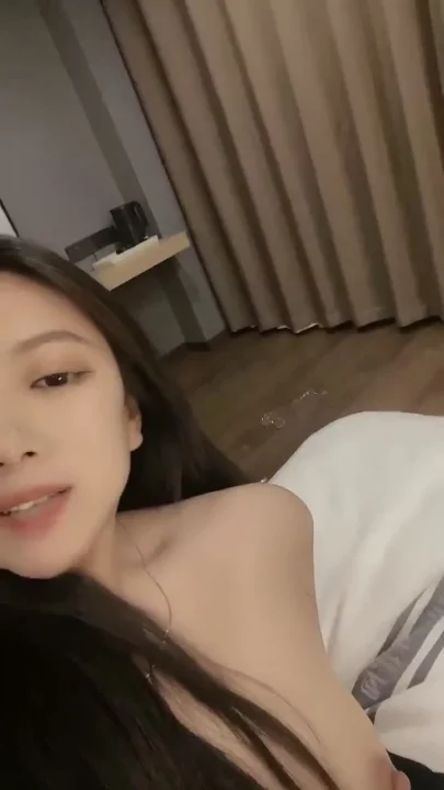Screenshot 1 from Yiyi’s Raw Hotel Encounter — Uncut Asian Amateur POV with Creampie & BJ