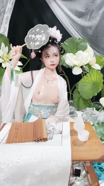 Screenshot 12 from Traditional Hanfu Solo Scene — Petite Asian Beauty Unveils Her Body