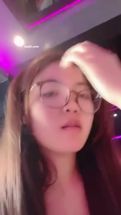 Screenshot 7 from Xiao’s Raw FC2 POV — Hotel Hookup with Dildo Play & Creampie Finish