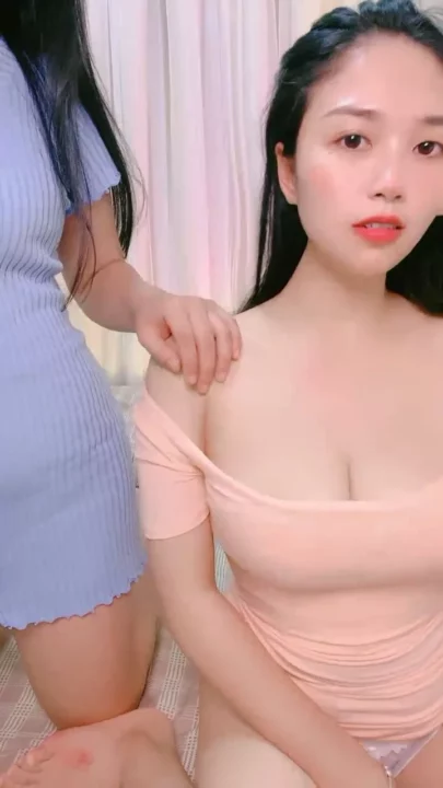 Screenshot 5 from Amateur Asian Lesbians on Camera — Petite and Curvy Japanese Girls in Intimate POV