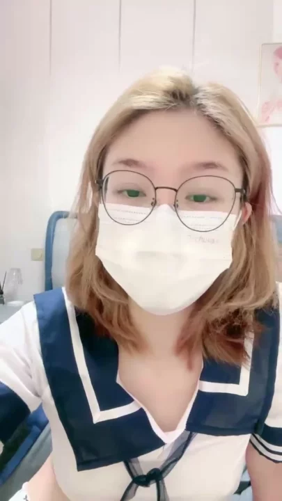 Screenshot 6 from Shanshan in Uniform: POV Japanese Amateur Schoolgirl Scene with Face Reveal