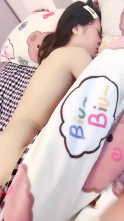 Screenshot 15 from FC2-PPV Raw Footage: Vivi Takes Creampie While Sleeping in Hotel — Japanese POV Action
