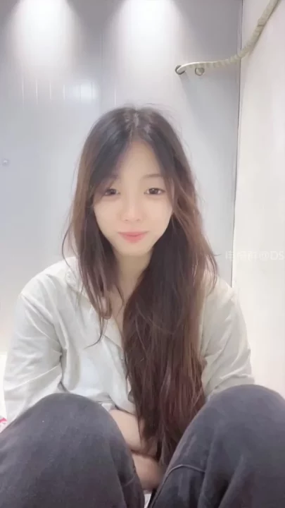 Screenshot 28 from Xinyi’s Leaked Solo Session — Japanese POV Lingerie Toy Play