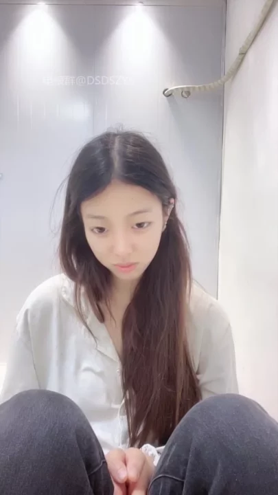 Screenshot 29 from Xinyi’s Leaked Solo Session — Japanese POV Lingerie Toy Play