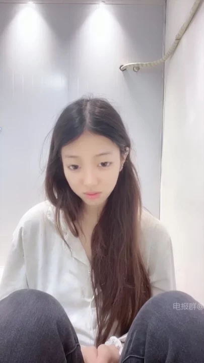 Screenshot 30 from Xinyi’s Leaked Solo Session — Japanese POV Lingerie Toy Play