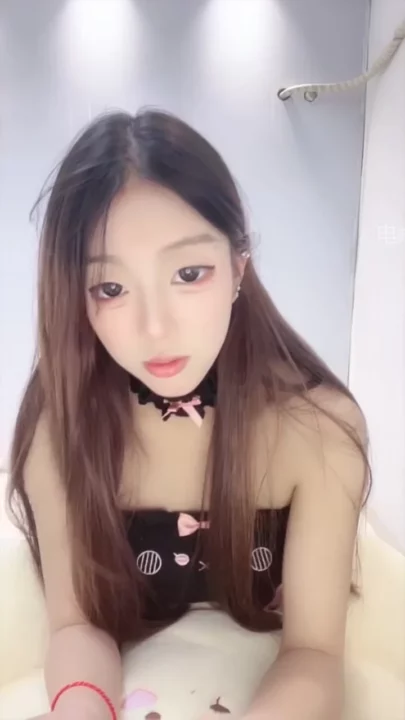Screenshot 5 from Xinyi’s Leaked Solo Session — Japanese POV Lingerie Toy Play