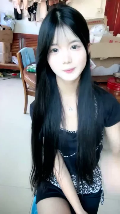 Screenshot 19 from Linlin’s Authentic Bedroom Encounter — Uncensored Japanese POV Creampie & Blowjob