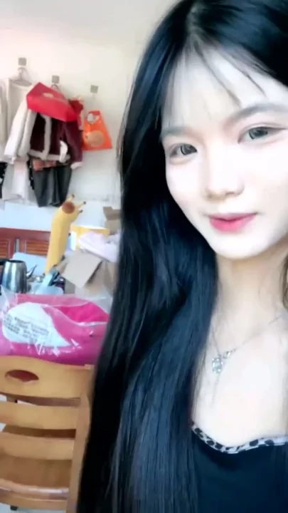 Screenshot 9 from Linlin’s Authentic Bedroom Encounter — Uncensored Japanese POV Creampie & Blowjob