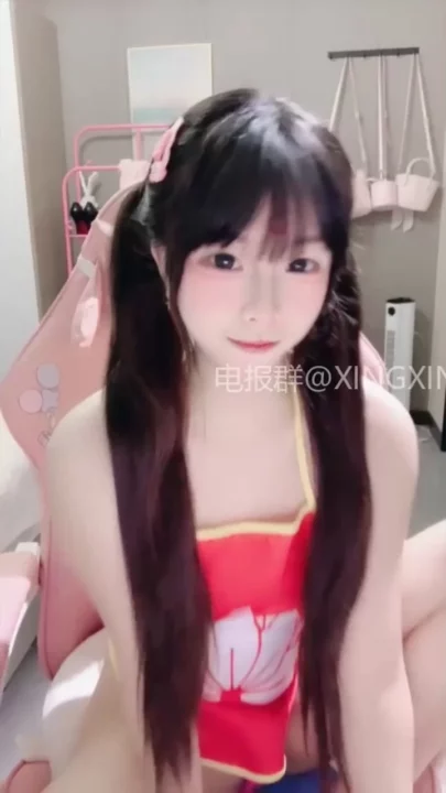 Screenshot 25 from POV Uncensored JAV — Petite Yiyi Gaming Chair Session
