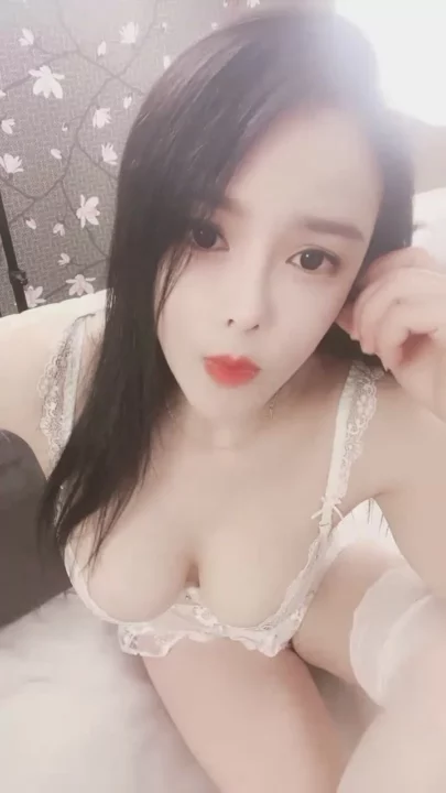 Screenshot 3 from Ranran’s Uncensored Japanese Solo — Lingerie Tease & Masked Face in POV Action