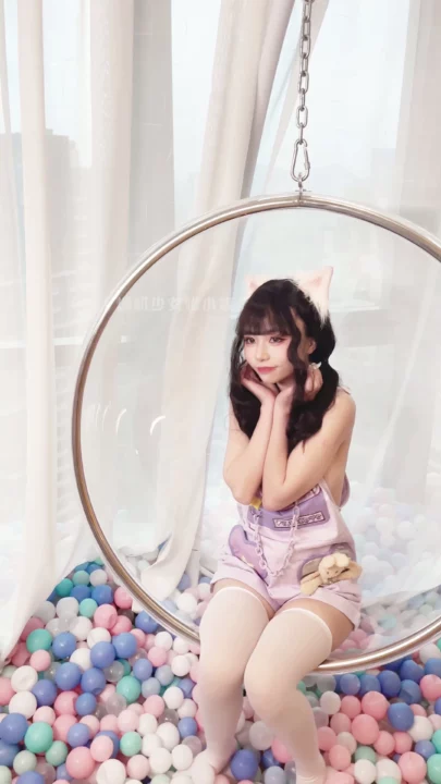 Screenshot 2 from Mimi’s Sensual Solo Performance — Lingerie Strip in Bubble Chair (Censored JAV)
