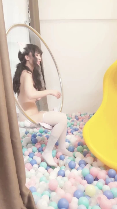 Screenshot 7 from Mimi’s Sensual Solo Performance — Lingerie Strip in Bubble Chair (Censored JAV)