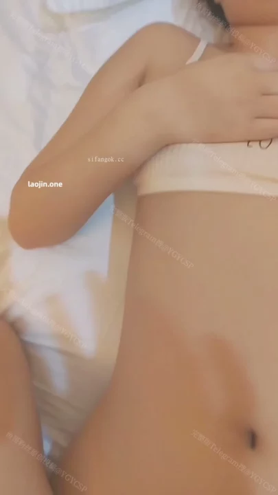 Screenshot 8 from POV Creampie with Petite Sasa — Shaved Pussy and Lingerie in Leaked Scene