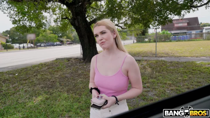 Screenshot 3 from Raw POV Action — Yiyi’s Car Encounter with Interracial Blowjob & Creampie Finish