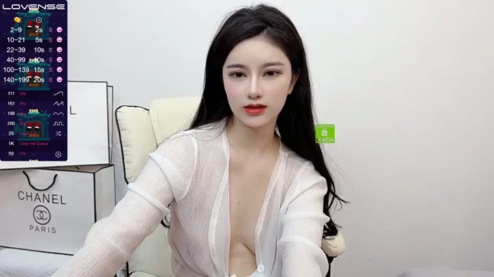 Screenshot 13 from Xiao’s Intense FC2 Livestream — POV Titfucking & Dildo Action in Office Setup