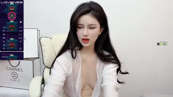 Screenshot 10 from Xiao’s Intense FC2 Livestream — POV Titfucking & Dildo Action in Office Setup