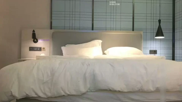 Screenshot 4 from Livestreaming Asian Amateur Goes Wild Solo in Hotel Room — POV Close-Up