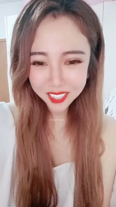 Sensual Asian Solo Play — Lingerie POV with Full Face Shown のスクリーンショット 4
