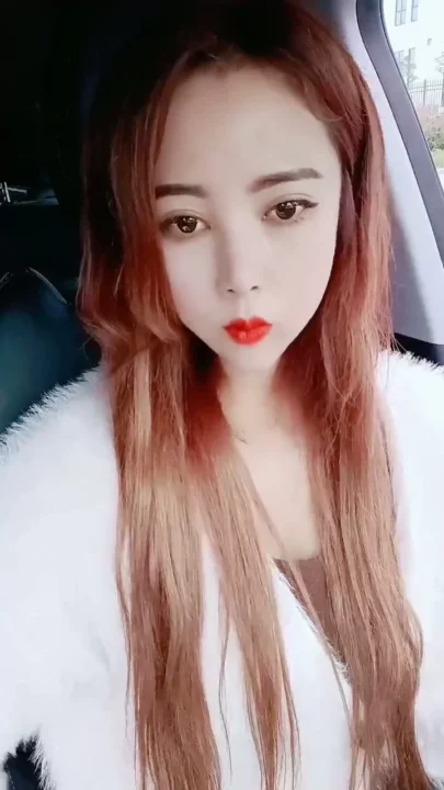 Sensual Asian Solo Play — Lingerie POV with Full Face Shown のスクリーンショット 11
